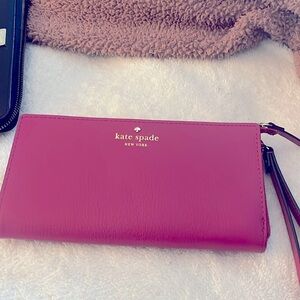 Kate Spade pink wristlet